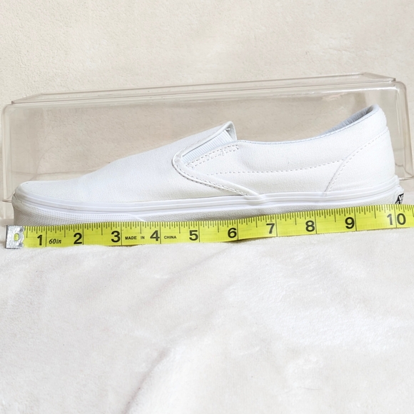 Vans Unisex Classic White Canvas Slip-Ons Casual Resortwear Spring Summer W 8.5 - Picture 8 of 8
